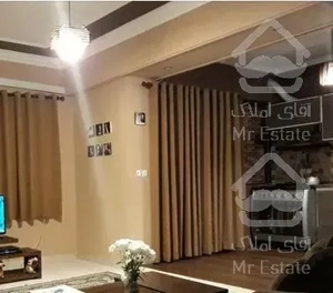 100 متر/ سه خواب / کوی مهران / 9 سال ساخت