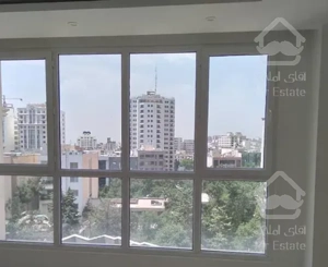 // 110 متر فرمانیه طبقه بالا مشابه نوساز //