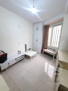 فروش واحد نور مستقیم  رو به افتاب سالن پرده خور نور نقشه بدون پرتی