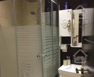 فروش ۱۴۵متری غرق نور