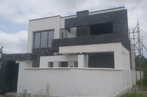 فروش ویلا مدرن در تنکابن،۳۵۰ متر بنا استخر مسقف