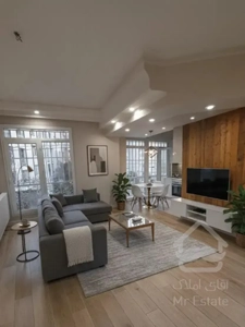 ۷۰ متر . ۲ خواب . سالن تا اتاق دو نبش پرده خور