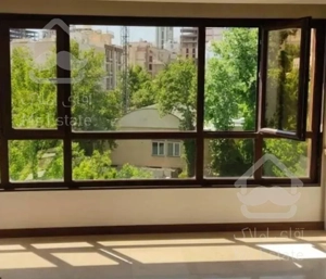 ۱۱۲متر/غرق در نور/ویو ابدی/بسیار خوش نقشه/ شهران