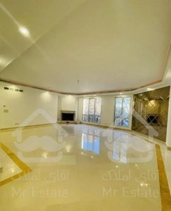 ۲۹۳ متر ۳ خواب/تک واحدی/زیر ۱۳ ولنجک/استخرفعال