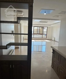 آپارتمان اجاره ای ۱۶۰ متر شمال کاخ