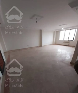 آپارتمان ۱۲۰ متری *طوقانی