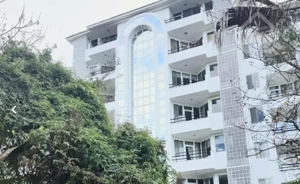 فروش آپارتمان ۱۰۰ متری در شهرک خوشامیان