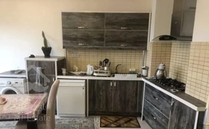 آپارتمان فرهنگ رویان /طبقه سوم /اسانسوردار/