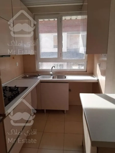 78متر 2خواب فول امکانات 8ساله