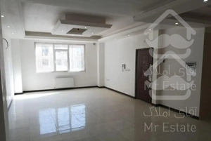 آپارتمان ۸۳ متری شهرک. فرزان