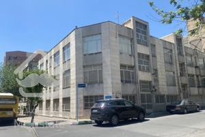 اپارتمان دو نبش بر اصلی جانبازان