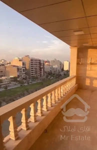 فروش آپارتمان ۲۱۰ متری ۳ خوابه شیخ تپه ویو ازاد