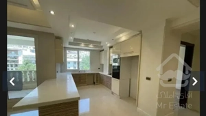 آپارتمان ۱۱۵ متر - تاپ لوکیشن - اقدسیه