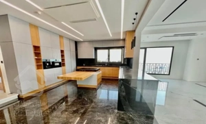 ۲۲۰متر ۳خواب کامرانیه شمالی طراحی مدرن تراس + ویو