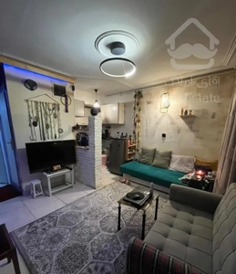 ۳۴متر۱خواب طبقه اول ۱۰مترپاسیومسقف.پلیس.اجاره دار