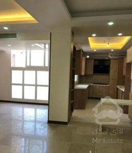 آپارتمان ۱۰۰ متر / ساقدوش