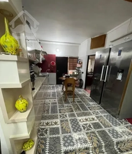 فروش همکف از یک طبقه