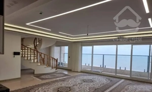 ۳۳۰متر ۵ خواب دوبلکس + ۲۰۰ متر حیاط استخردار