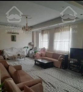 آپارتمان ۱۰۴ متری ، ۶ سال ساخت ، سرمایه گذاری