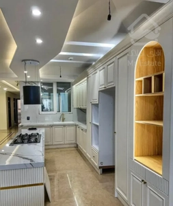 225متر/3خواب/فول مشاعات/آجودانیه