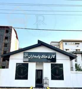 فروش واحد ۷۶ م / ۲ خواب / خوش نقشه/بر خیابان ورزش