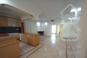 ۷۰ متر دو خواب مستر دار سوم شرقی لاله