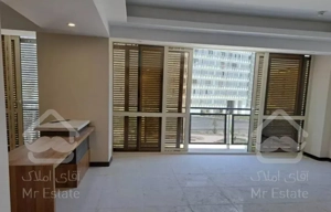 132 متر 2 خوابه غرق در نور