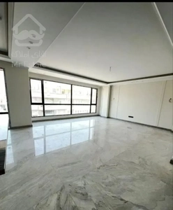 نگین مغرب زمین