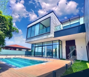 ویلامدرن۴۳۰متری/پلاک یک جنگل/استخرچهارفصل