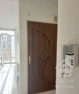 اپارتمان ۱۴۰متر معلم