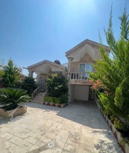 ویلا باغ نیم پیلوت 233 متری شهرکی سند تک‌برگ