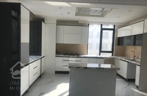 ۷۲ متر / خوش نقشه/ فول امکانات