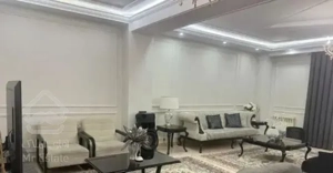 ۹۰متر ۲خواب طبقه ۱  / موقعیت داخل بافت / واوان