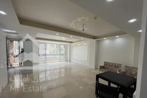 اپارتمان ١١٧ متری  کوی فردوس