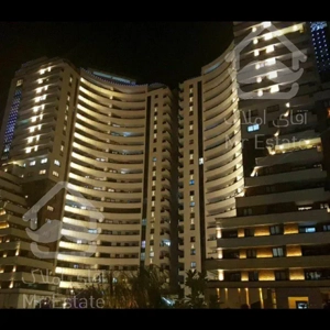 ۱۰۰ متر پیش فروش برج های مجلل ویژن