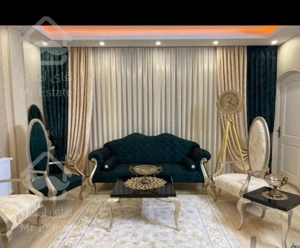 نصاب پرده  وشستشو سقف کاذب و قرنیز وکاغذ دیواری