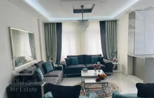 63متر یک خوابه سالن پرده خور