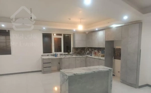 فروش آپارتمان ۱۳۵ متری ۳ خوابه در مهرآباد جنوبی