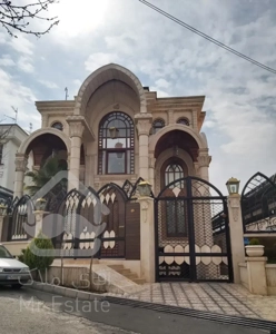 فروش ویلا دربست ۸۰۰متر زمین فاز یک شهرک