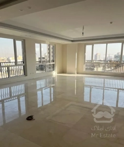 کارگر/۱۰۰ متر نوساز/مدرن