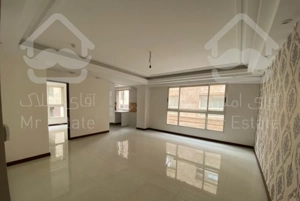 ۷۱ متر / دو خواب / کلید نخورده