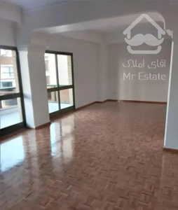 ۲۰۰ متر نیاوران