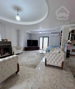 طالقانی ۱۷۰ متر / ۲ خواب / دربست