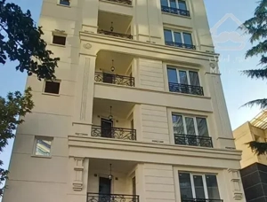 ۱۲۵ متر ۲ خواب در فرمانیه شرقی