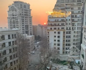 آپارتمان ١٣٠ متری ٢ خواب تاپ لوکیشن نیاوران