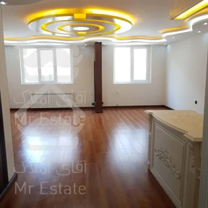 ۱۱۰متر ۲خواب فول طبقه دوم با پارکینگ انباری سازمان برنامه مرکزی