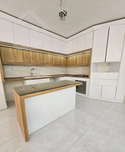 فروش آپارتمان ۱۳۵ متری ۳ خوابه در هاشمیه