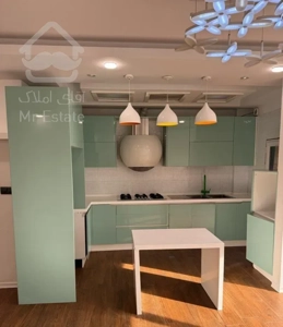 51متر شریعتی روبه روی ملک/ پارکینگ انباری