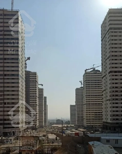 ۱۱۸متر ۲خوابه شمالی ویو کوه طبقه۲۰ برجهای خرازی