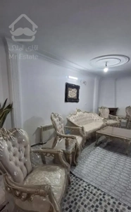 ۹۶ متری/پارکینگ/تک واحدی/خیابان مرجان